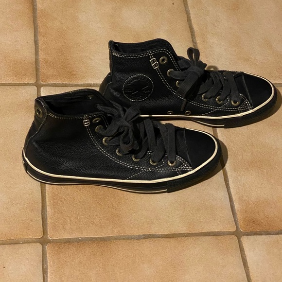 Converse - Picture 4 of 6